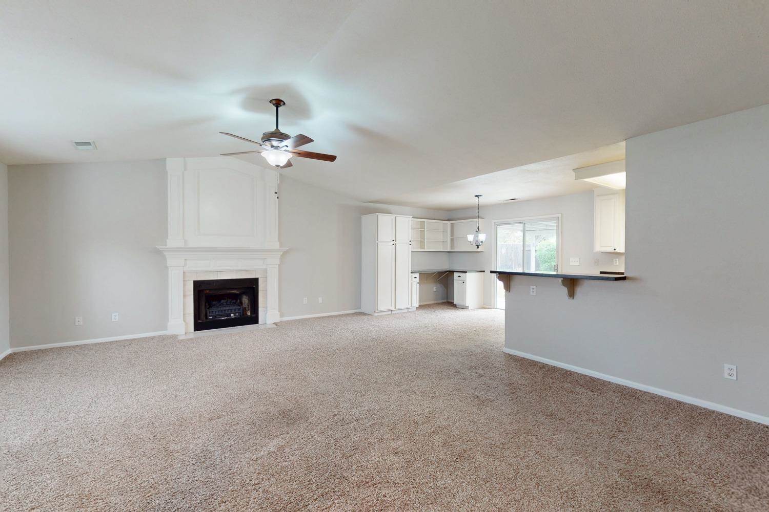 1748 Harbor Town Drive, Yuba City, CA 95993