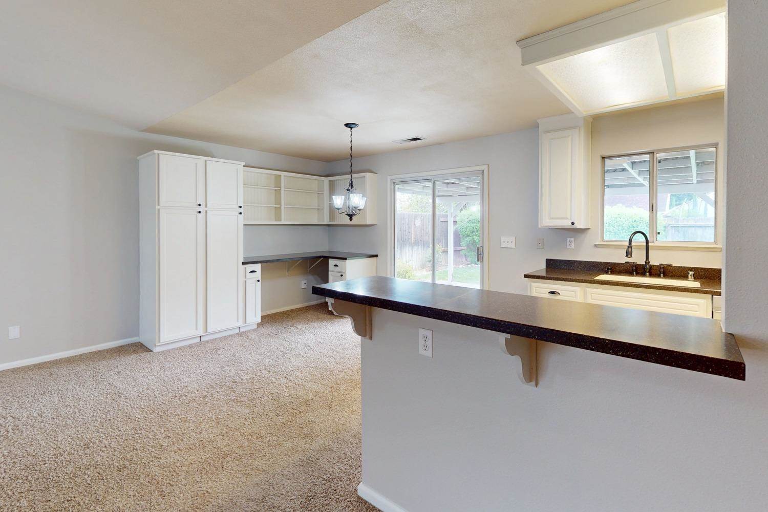 1748 Harbor Town Drive, Yuba City, CA 95993