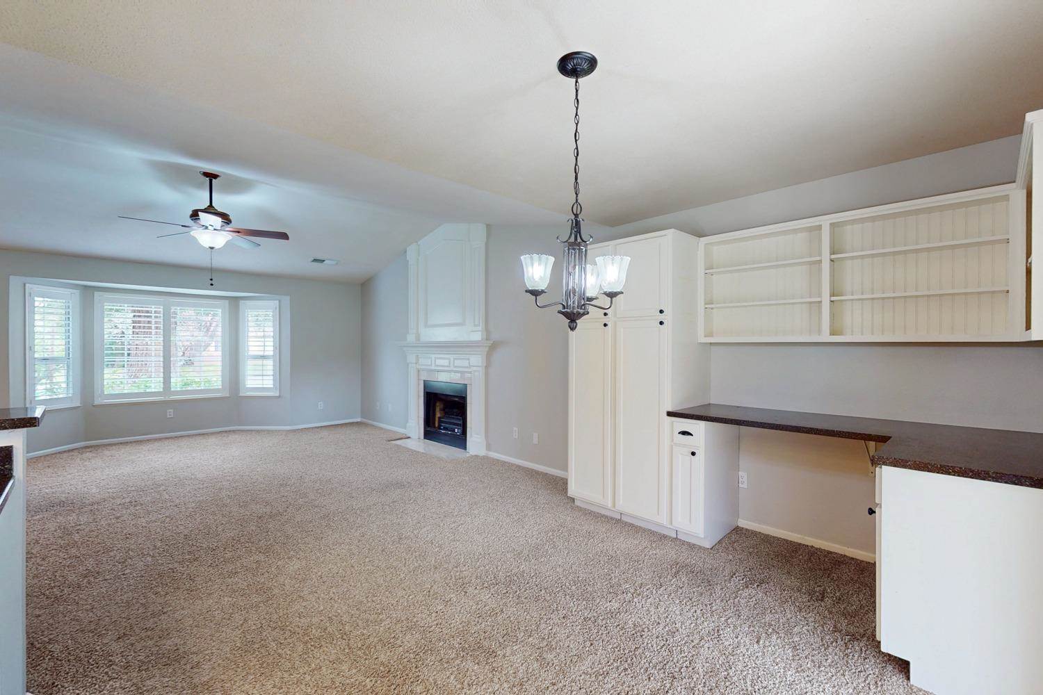 1748 Harbor Town Drive, Yuba City, CA 95993