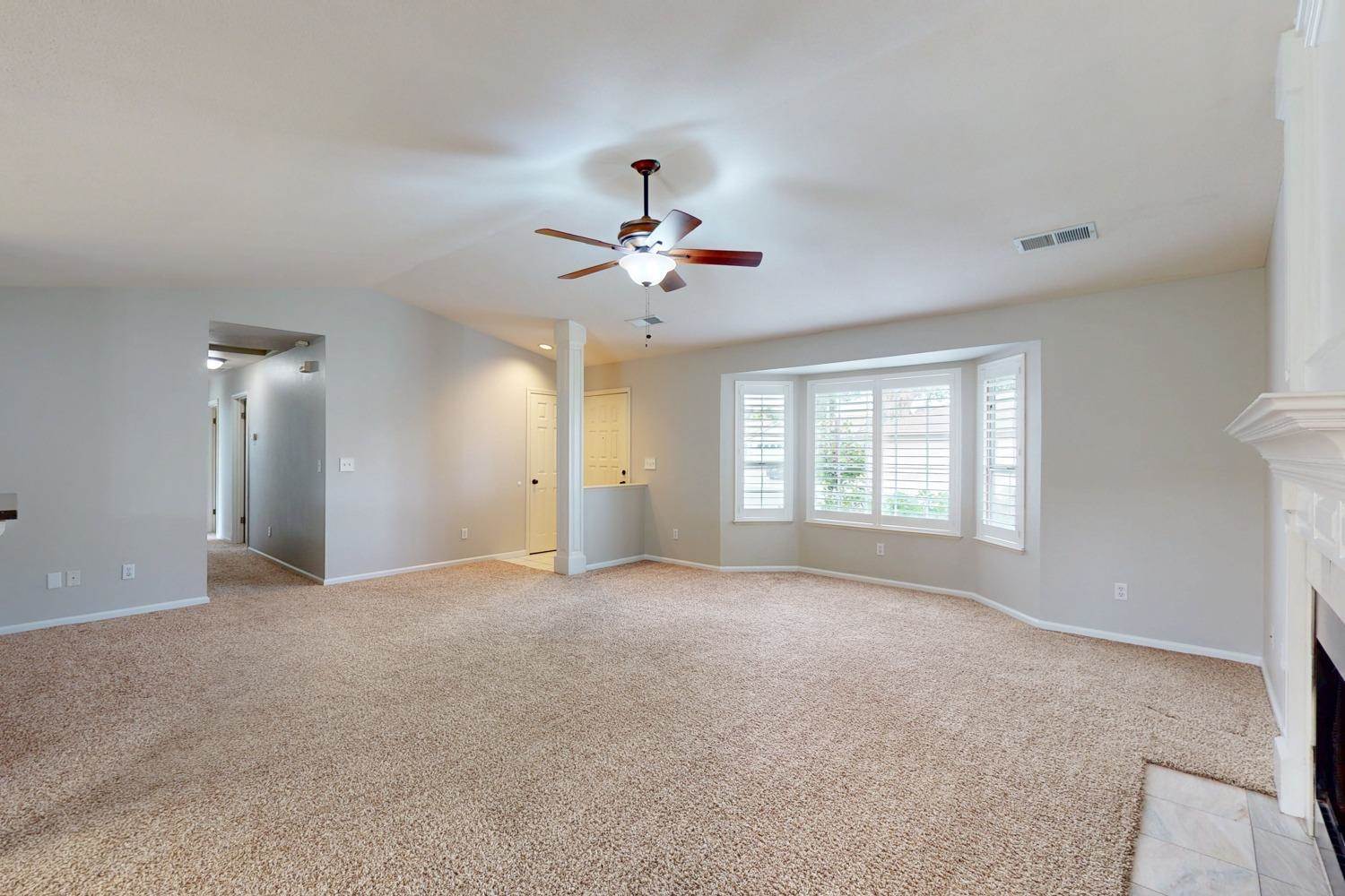 1748 Harbor Town Drive, Yuba City, CA 95993