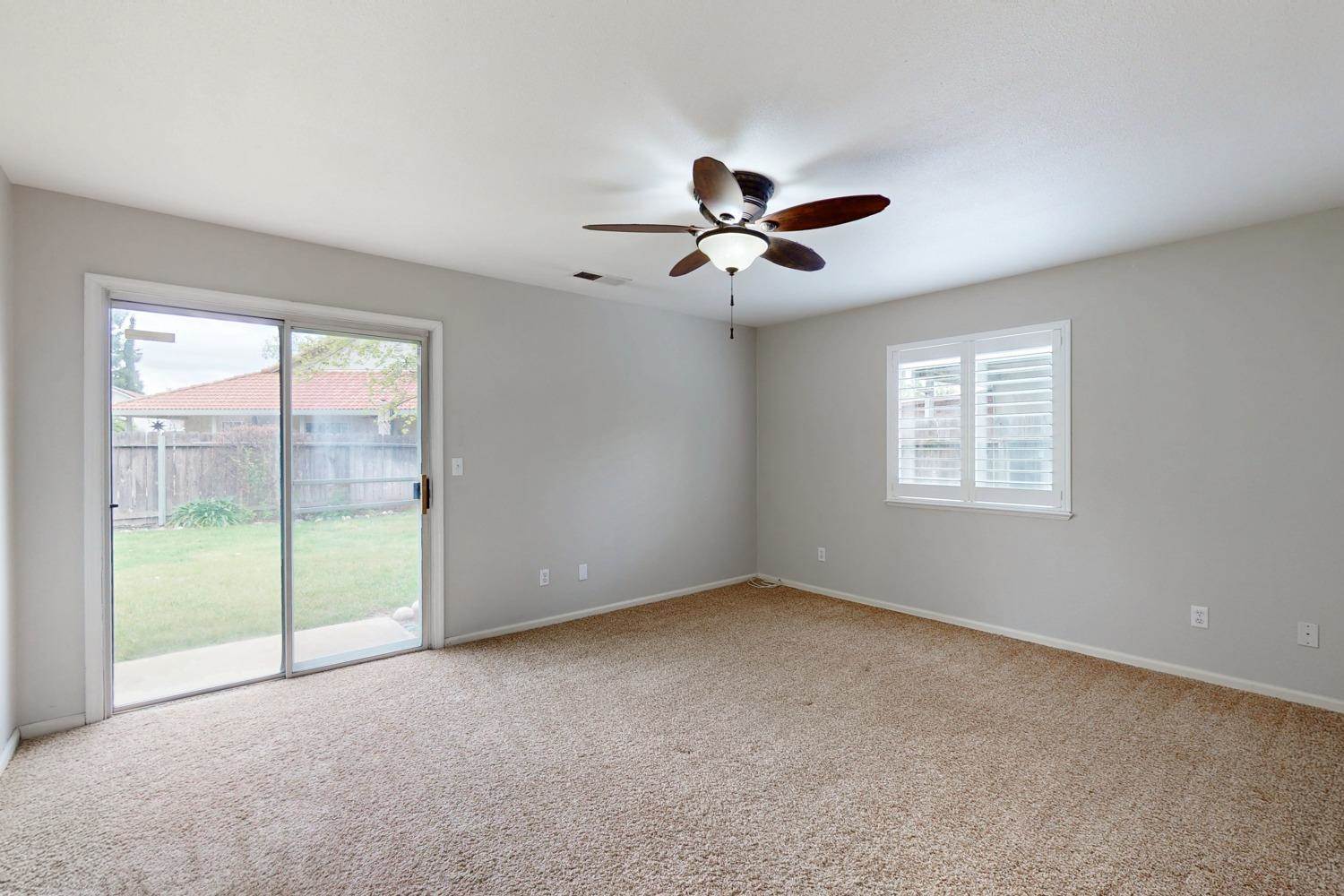 1748 Harbor Town Drive, Yuba City, CA 95993