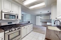 1748 Harbor Town Drive, Yuba City, CA 95993