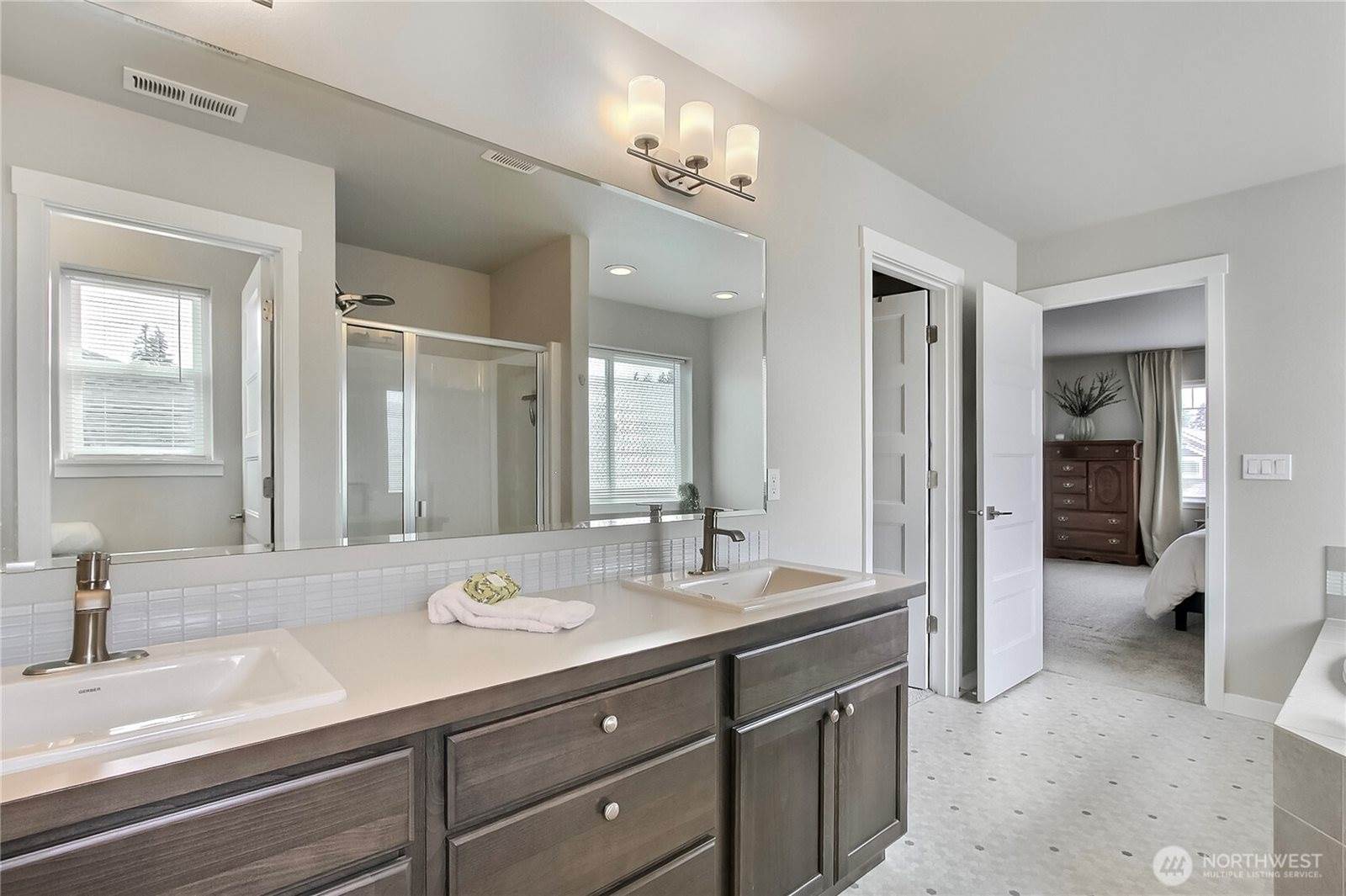 731 Natalee Jo Street SE, Lacey, WA 98513