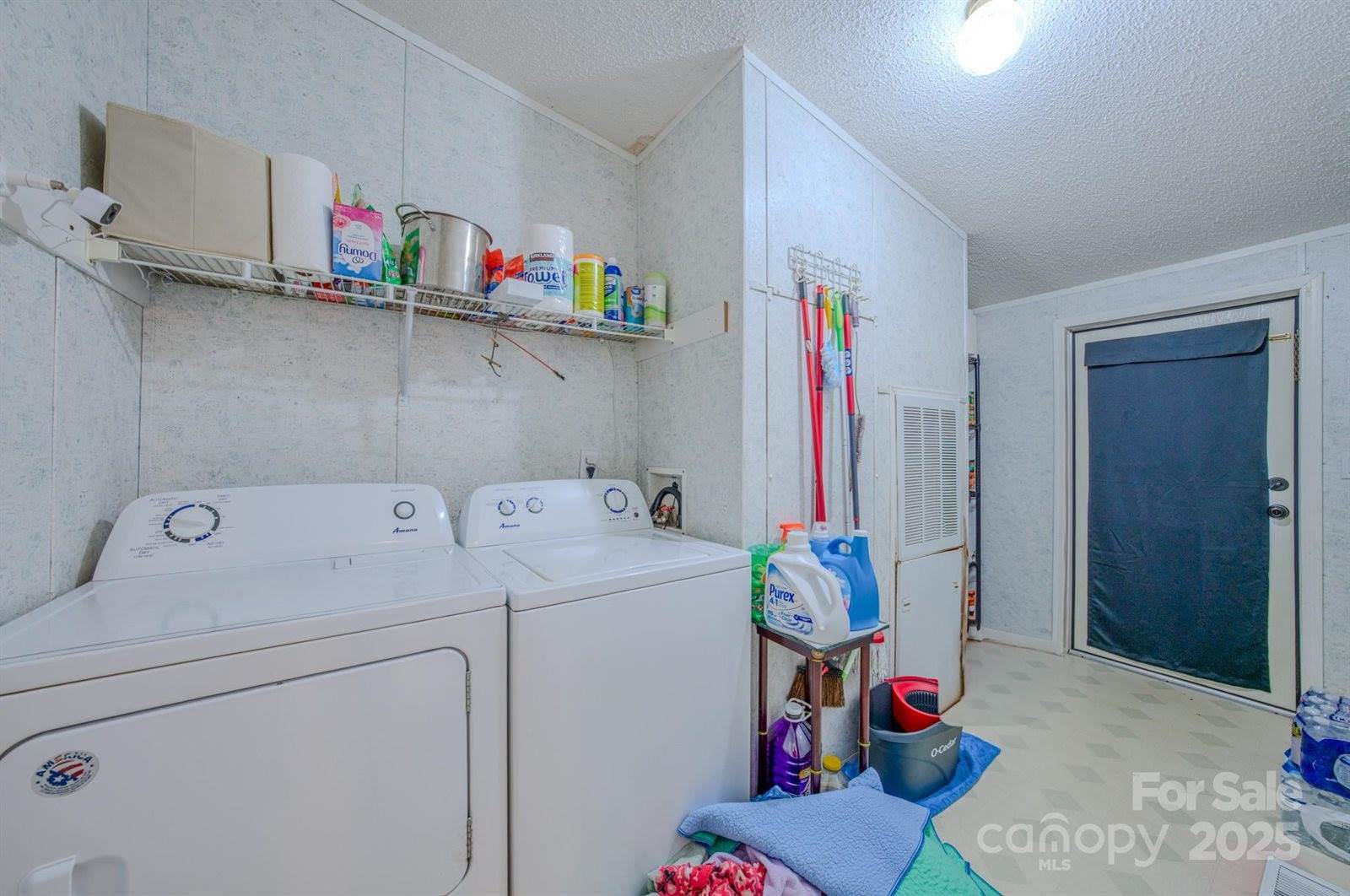 5 Anthony Court, Swannanoa, NC 28778