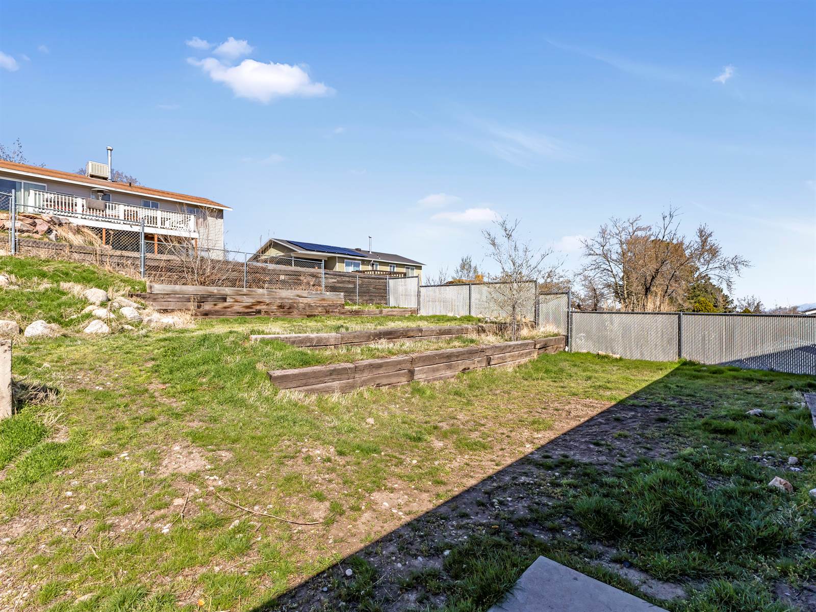 5096 South Jedediah Dr, Salt Lake City, UT 84118