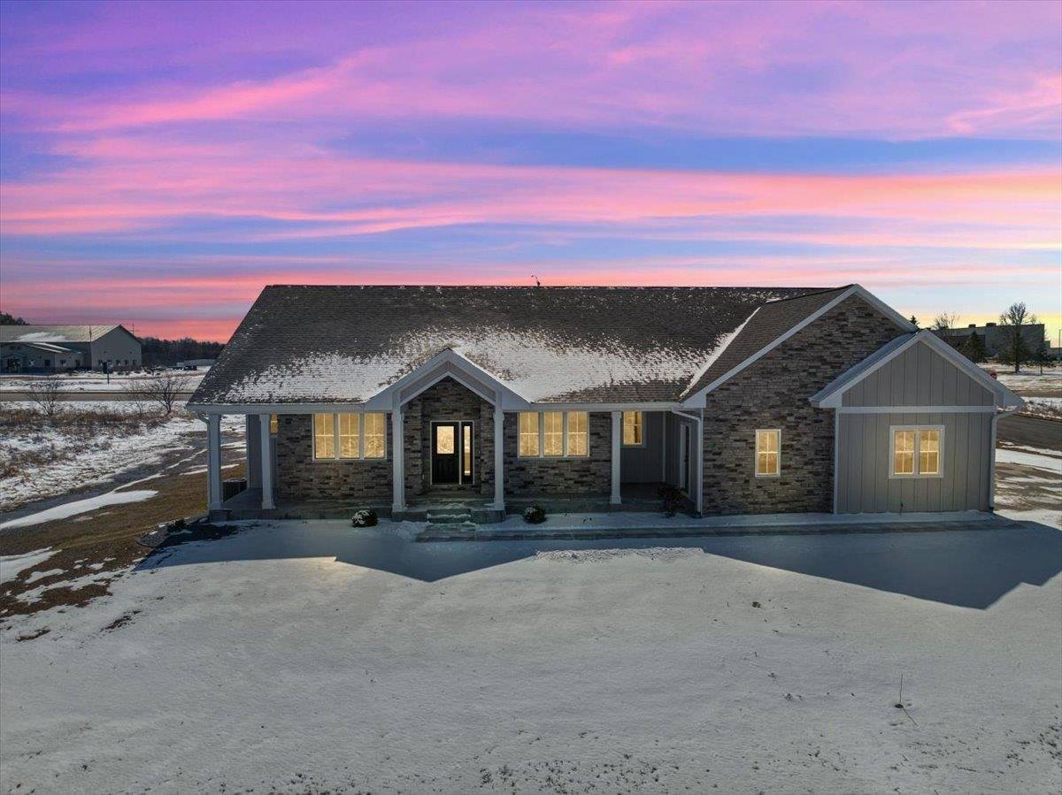 118105 Betty Drive, Stratford, WI 54484
