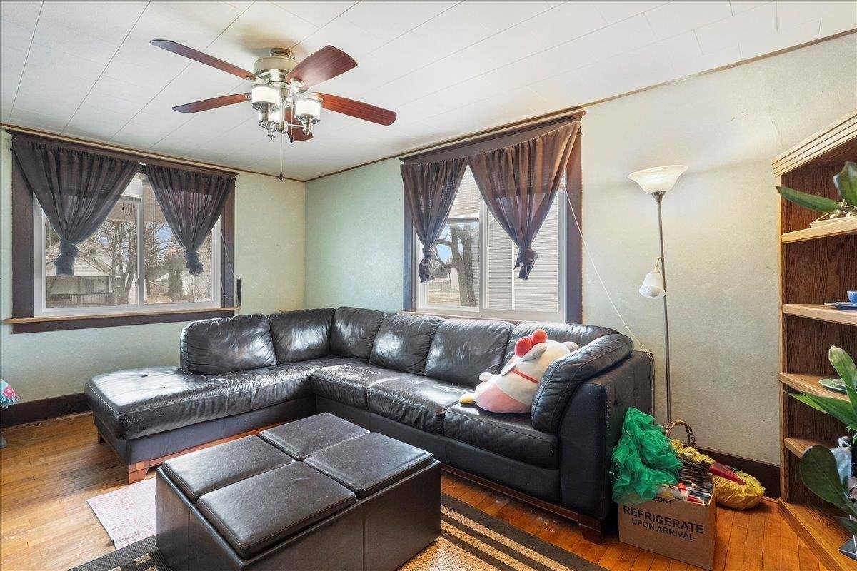 704 N Maple Avenue, Marshfield, WI 54449