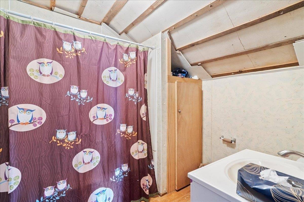 704 N Maple Avenue, Marshfield, WI 54449