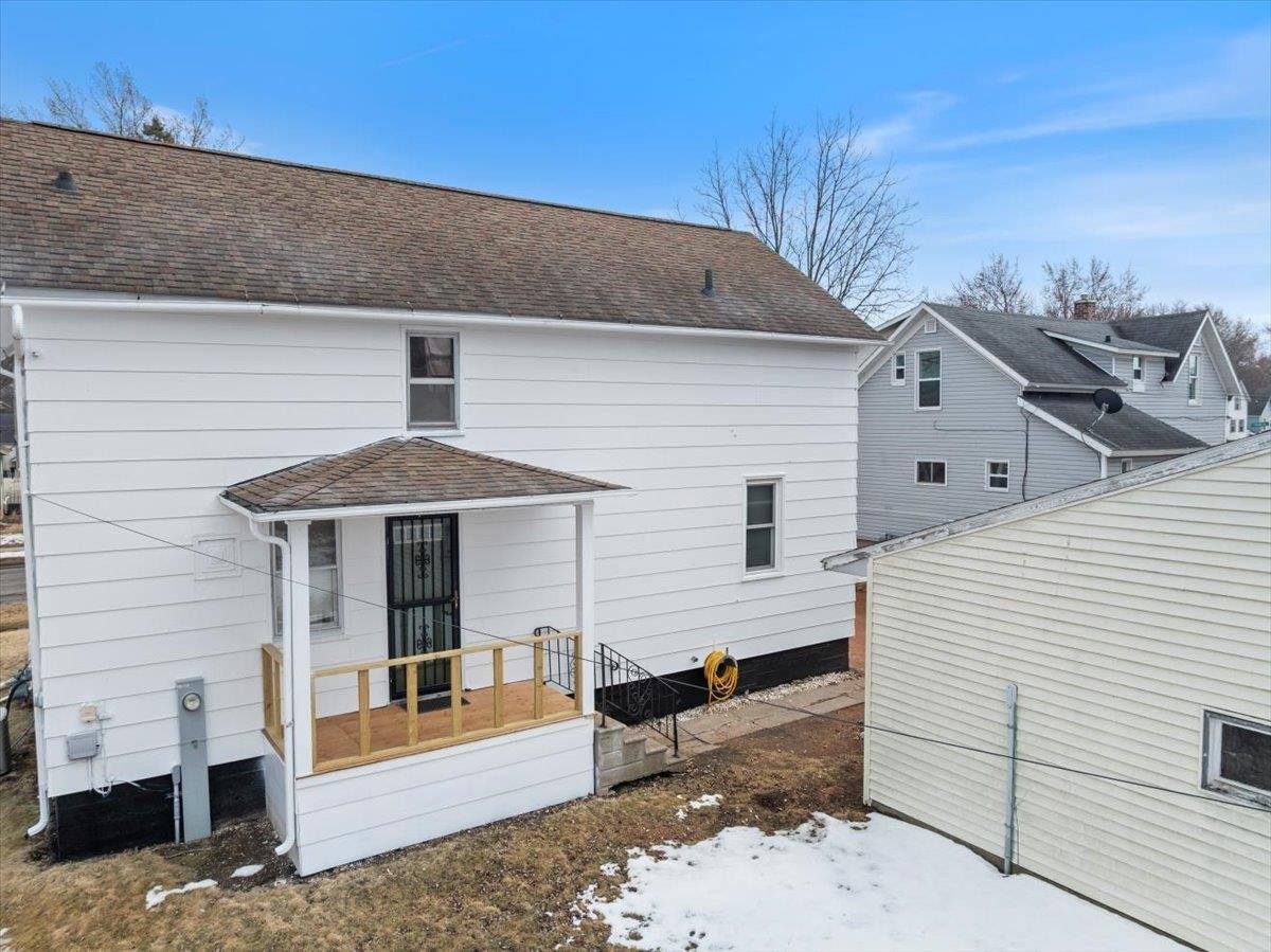704 N Maple Avenue, Marshfield, WI 54449