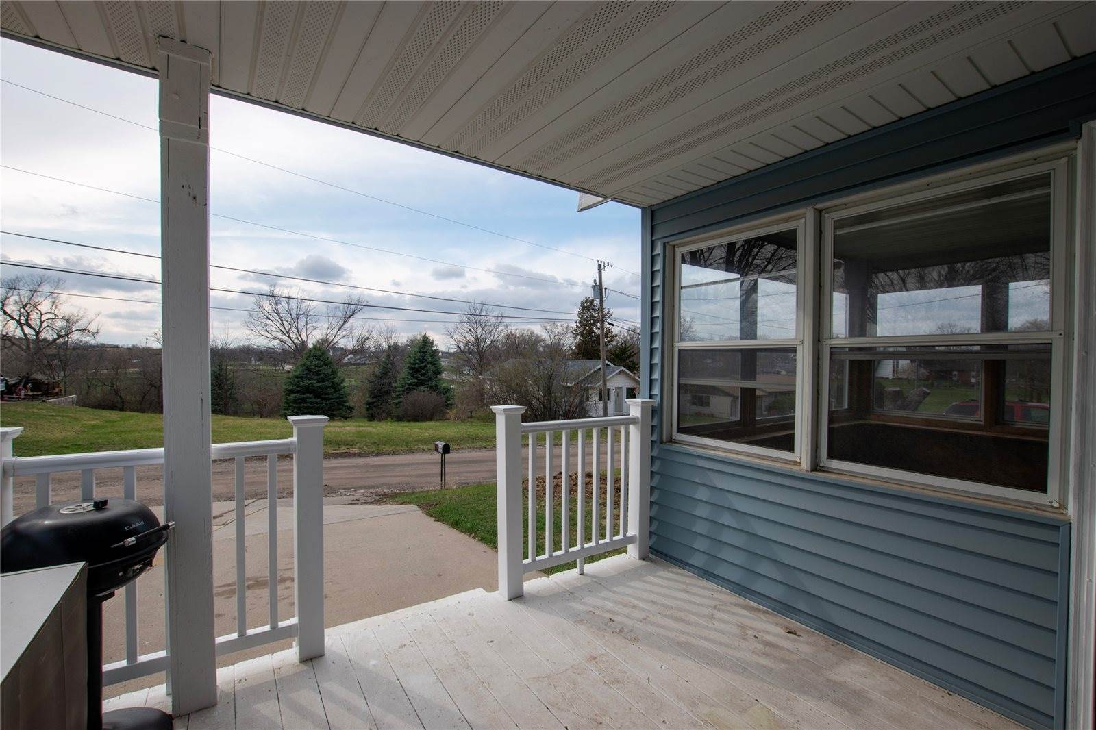 816 East 7th Street South, Newton, IA 50208