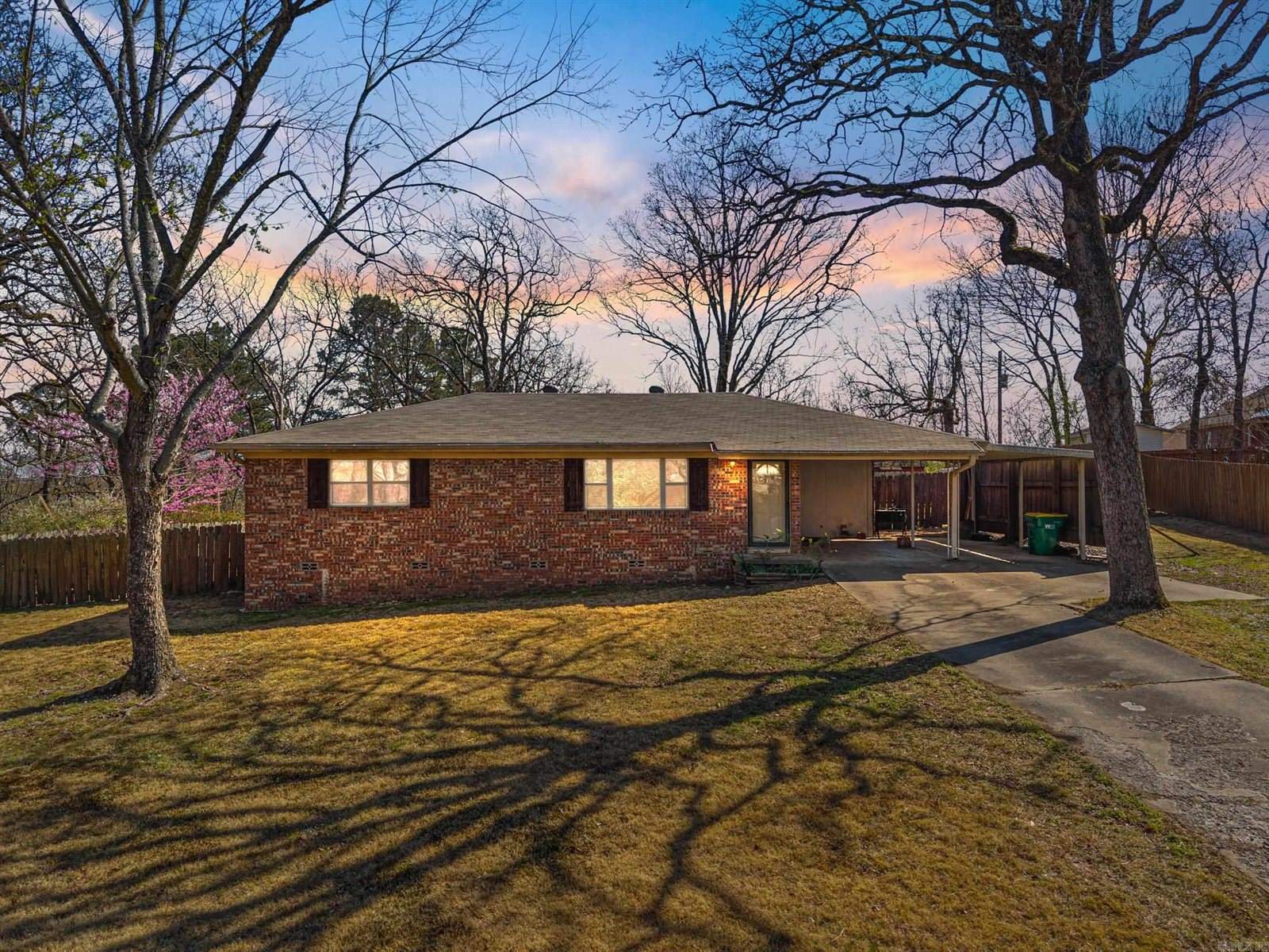 1001 Loop Road, Sherwood, AR 72120