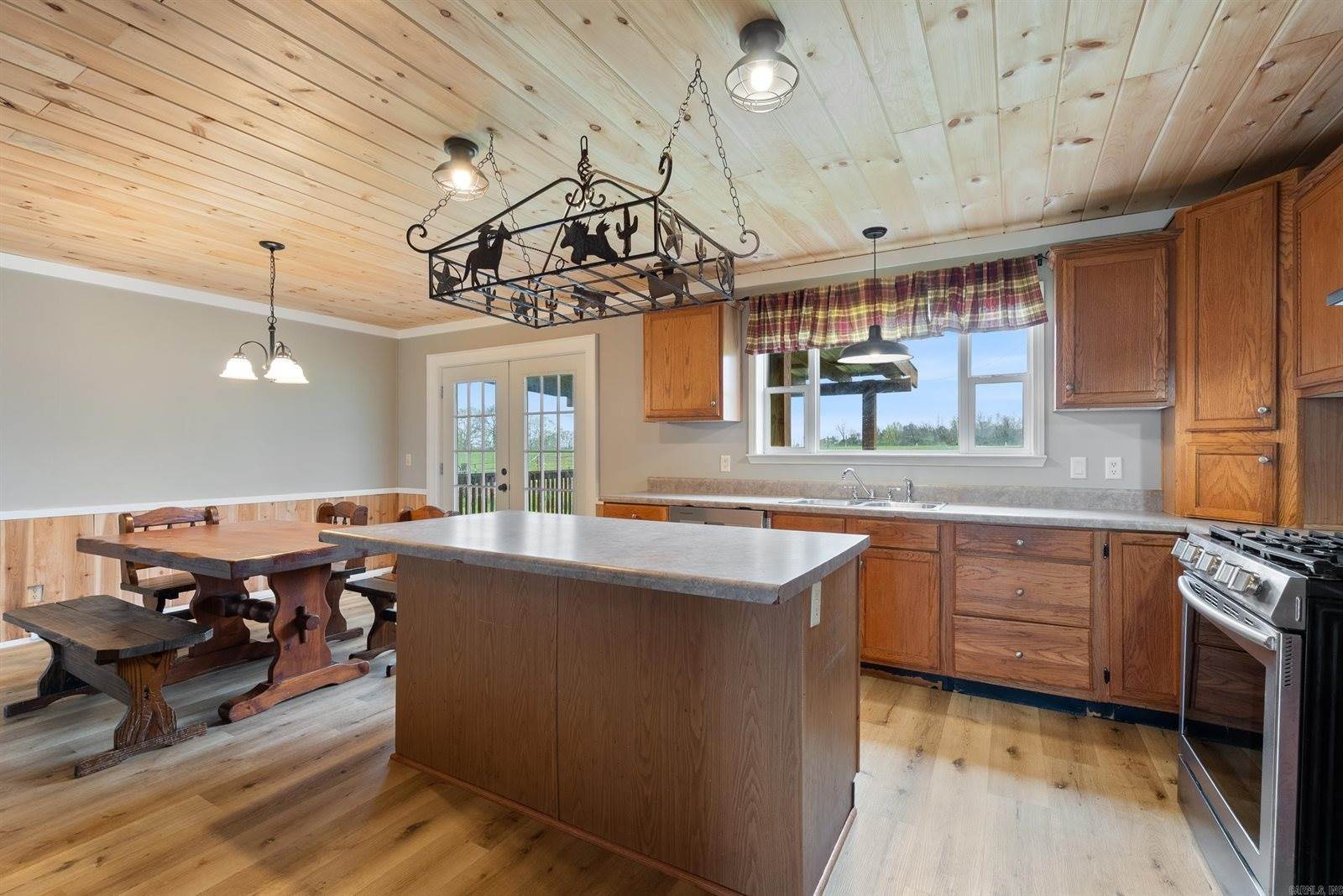 420 Mt Nebo Road, Mount Vernon, AR 72111