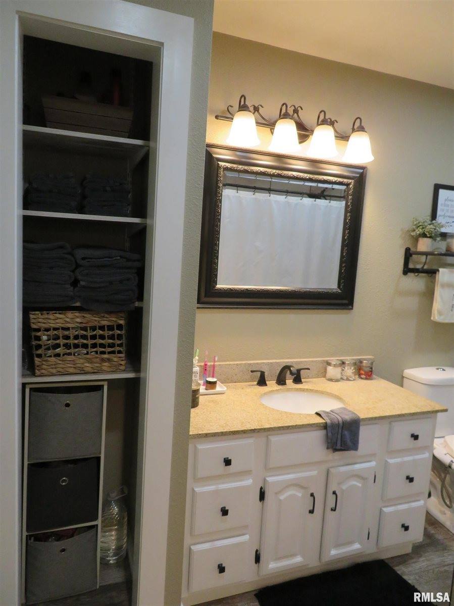 503 North Prospect Street, Cambridge, IL 61238