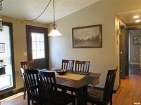 503 North Prospect Street, Cambridge, IL 61238