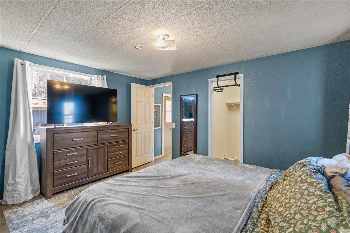 468800 Highway 95, Sagle, ID 83860