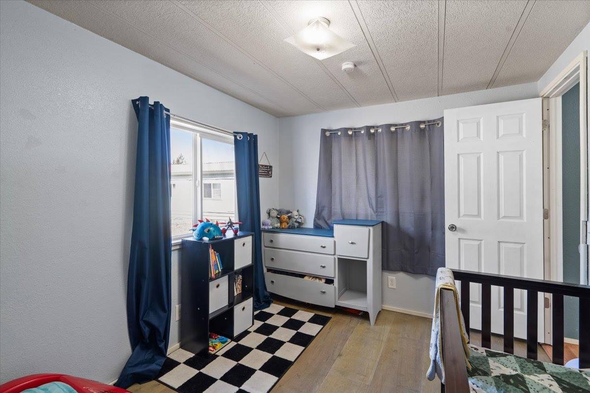 468800 Highway 95, Sagle, ID 83860