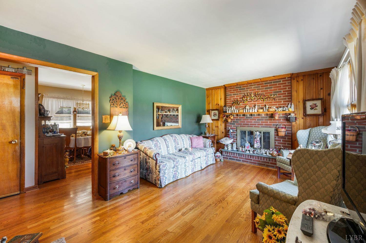 5906 Edgewood Drive, Lynchburg, VA 24502