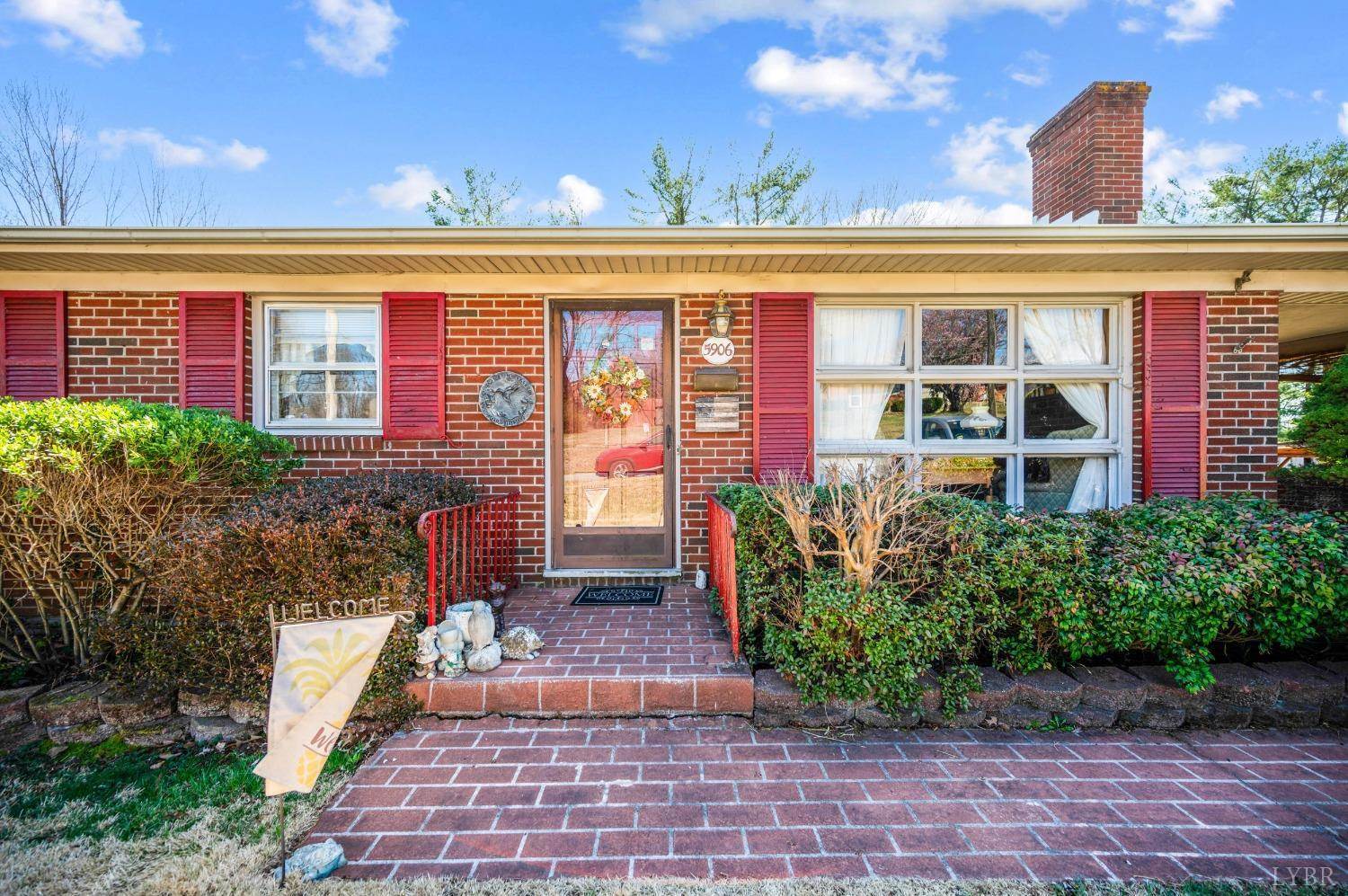 5906 Edgewood Drive, Lynchburg, VA 24502