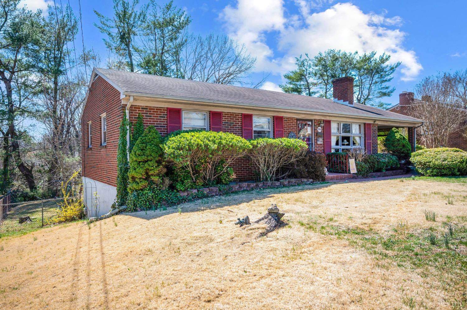 5906 Edgewood Drive, Lynchburg, VA 24502