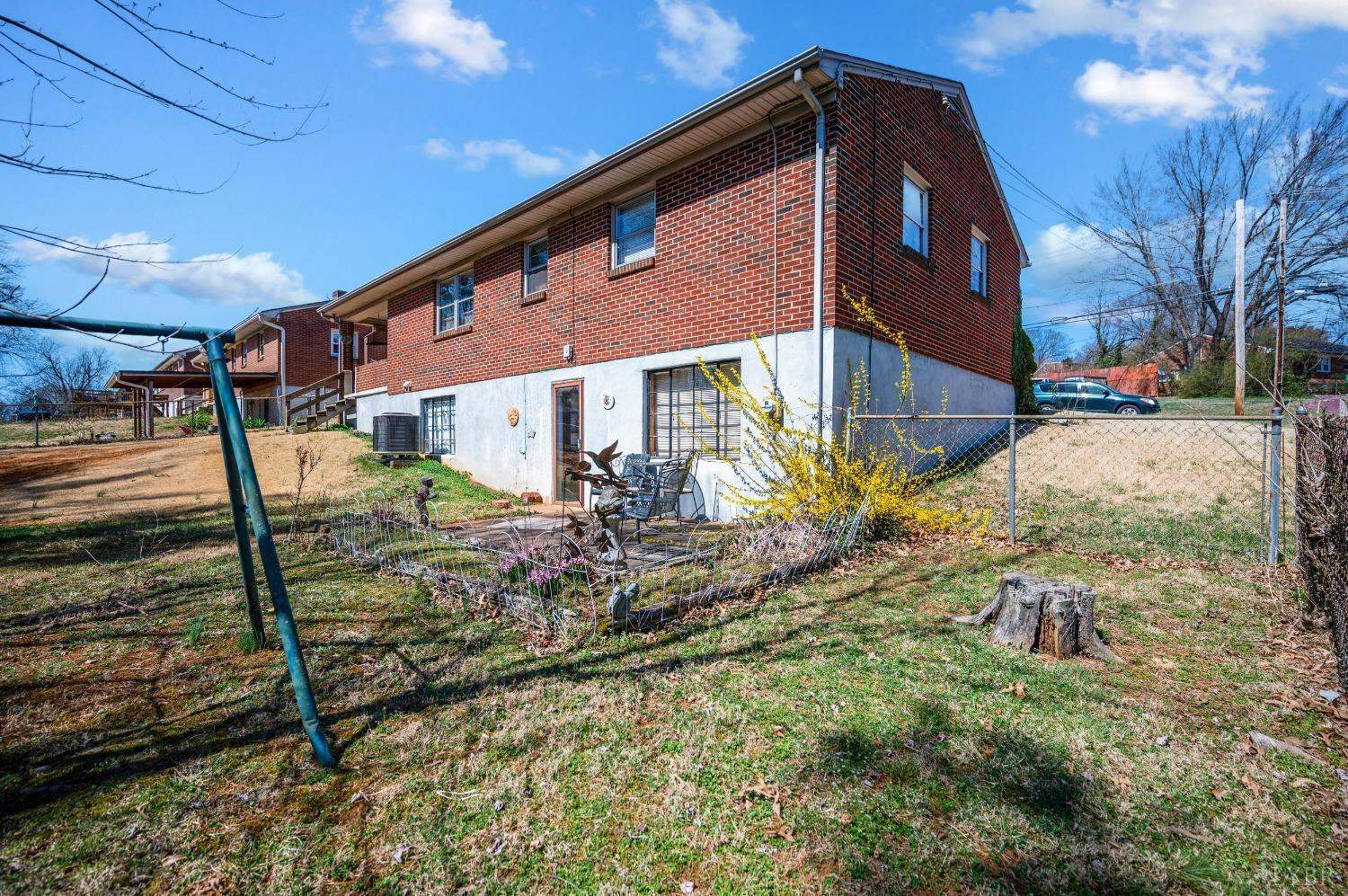 5906 Edgewood Drive, Lynchburg, VA 24502