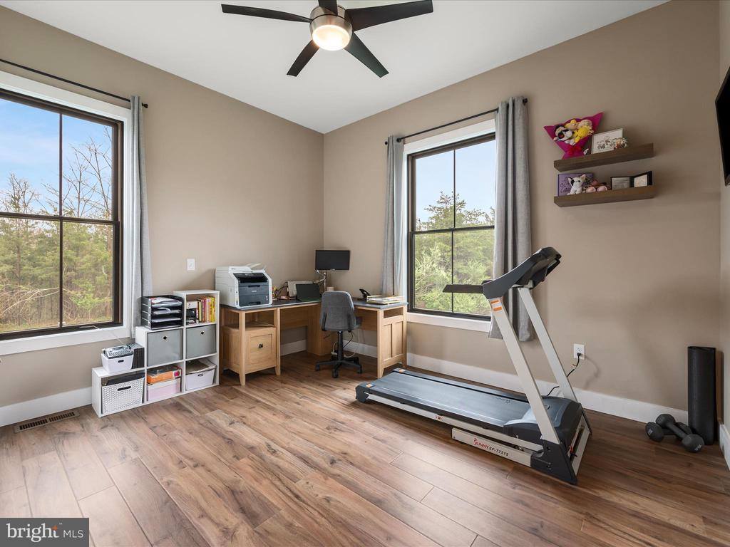 588 Savannah Drive, Strasburg, VA 22657