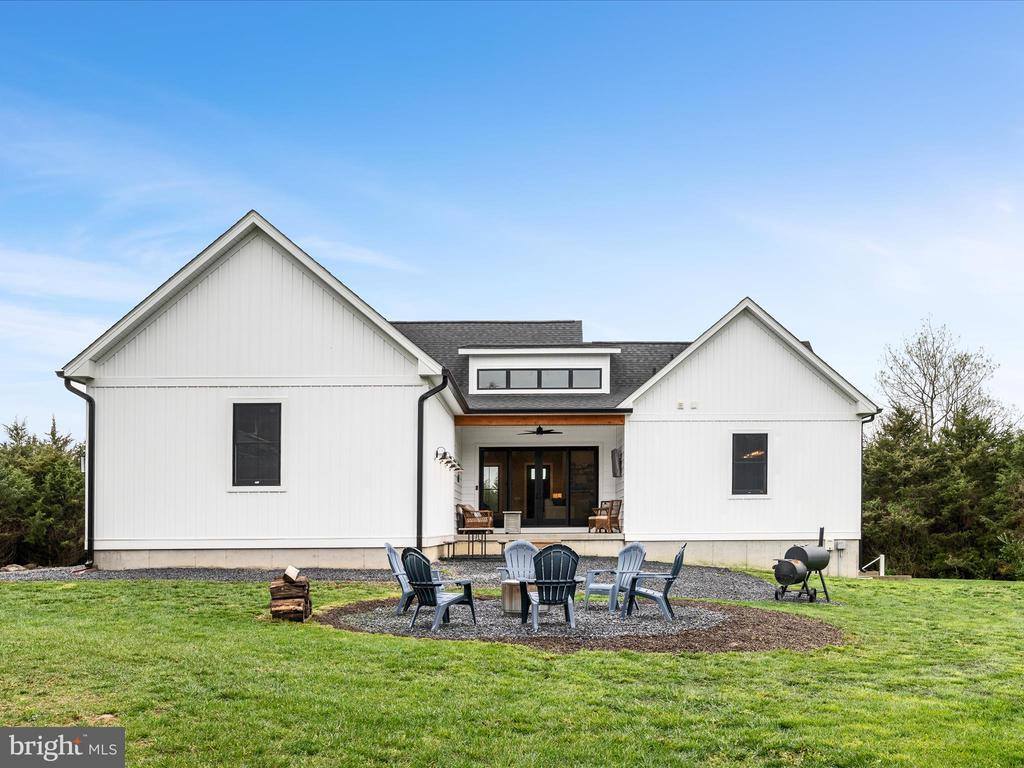 588 Savannah Drive, Strasburg, VA 22657