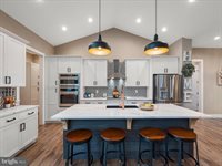 588 Savannah Drive, Strasburg, VA 22657