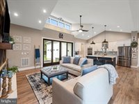 588 Savannah Drive, Strasburg, VA 22657