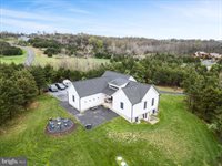 588 Savannah Drive, Strasburg, VA 22657