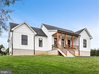 588 Savannah Drive, Strasburg, VA 22657