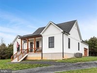 588 Savannah Drive, Strasburg, VA 22657