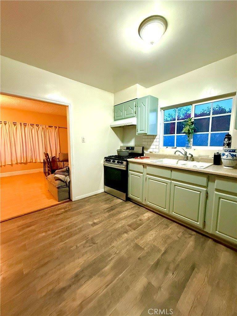 6703 Cedros Avenue, Van Nuys, CA 91405