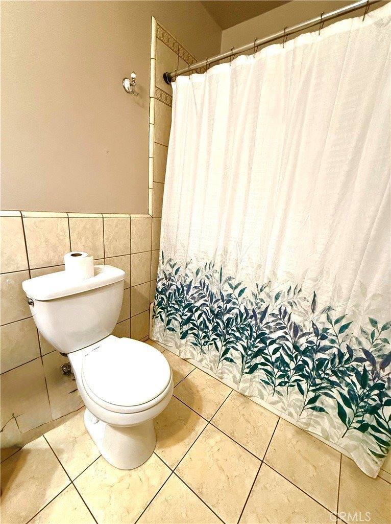 6703 Cedros Avenue, Van Nuys, CA 91405