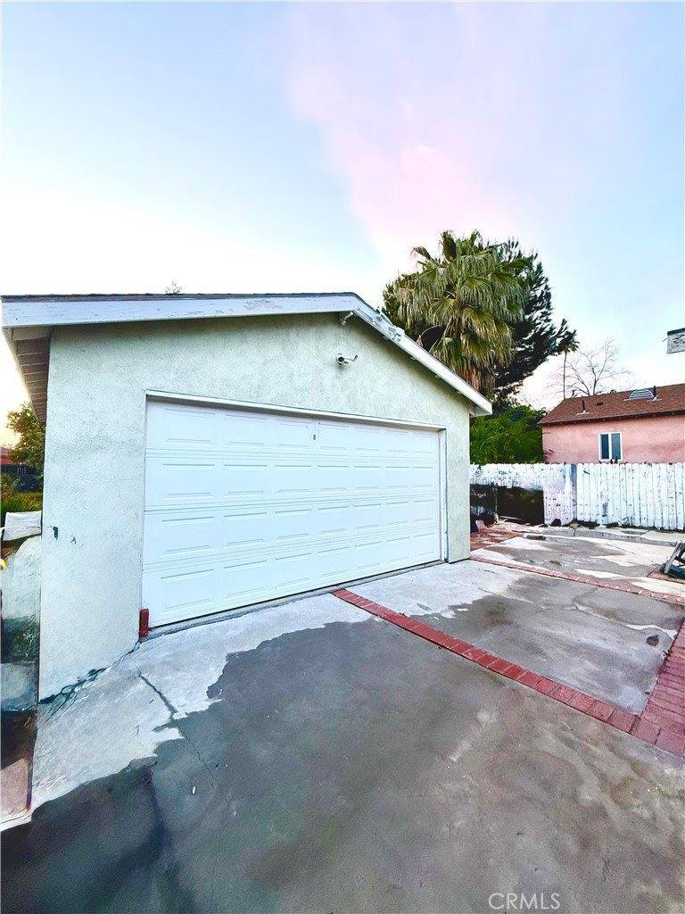 6703 Cedros Avenue, Van Nuys, CA 91405