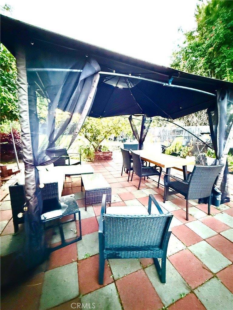 6703 Cedros Avenue, Van Nuys, CA 91405