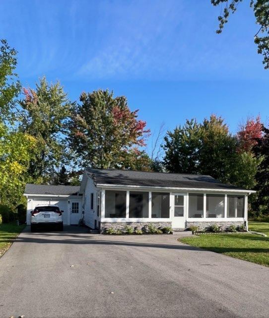 9440 East Houghton Lake Drive, Houghton Lake, MI 48629