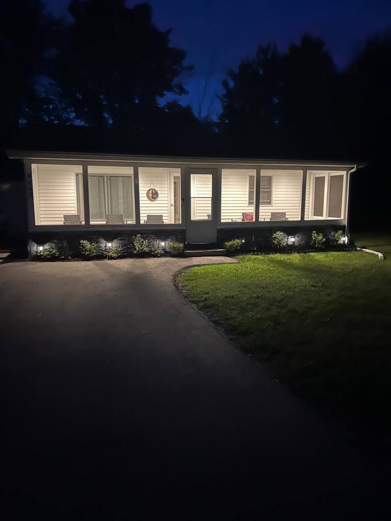 9440 East Houghton Lake Drive, Houghton Lake, MI 48629