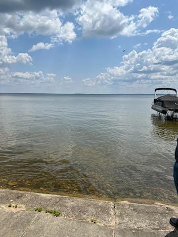 9440 East Houghton Lake Drive, Houghton Lake, MI 48629