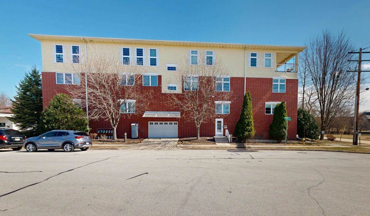 100 Edward Street #3, Fort Atkinson, WI 53538