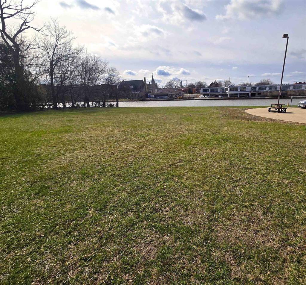 100 Edward Street #3, Fort Atkinson, WI 53538