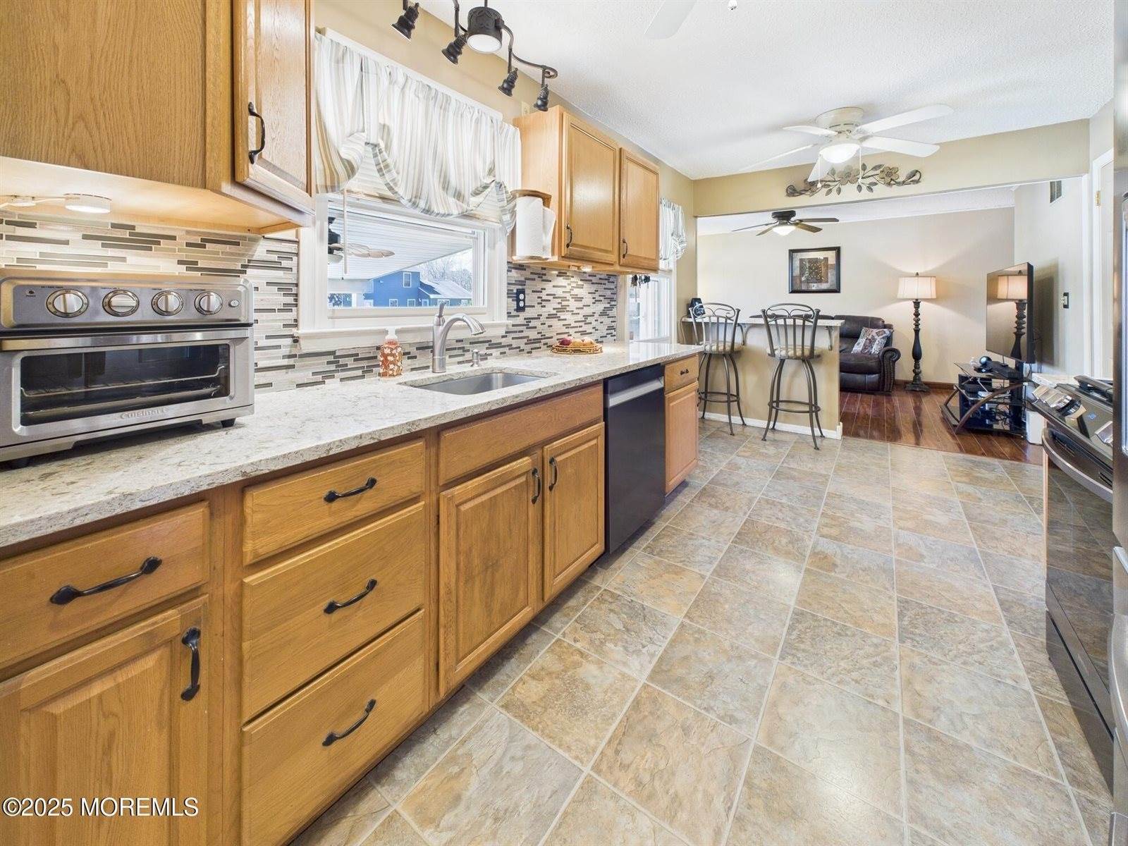 1450 Iroquois Court, Toms River, NJ 08755