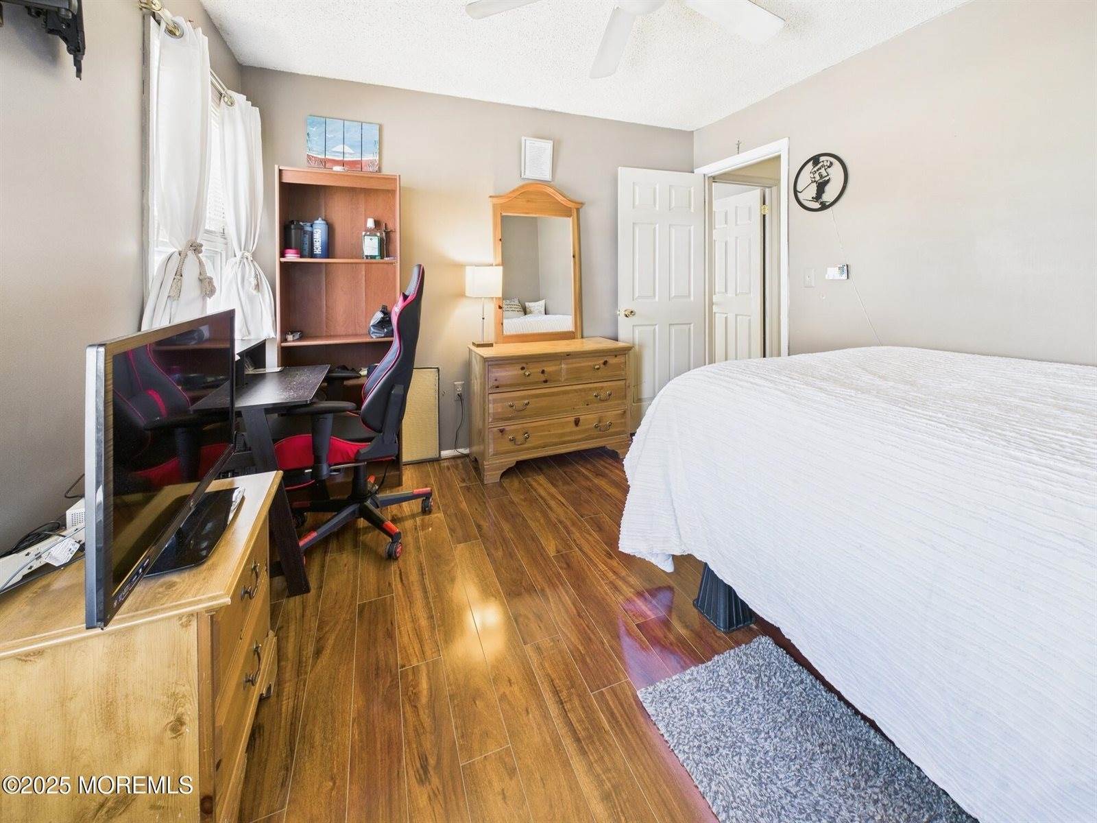 1450 Iroquois Court, Toms River, NJ 08755