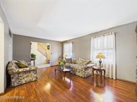 1450 Iroquois Court, Toms River, NJ 08755