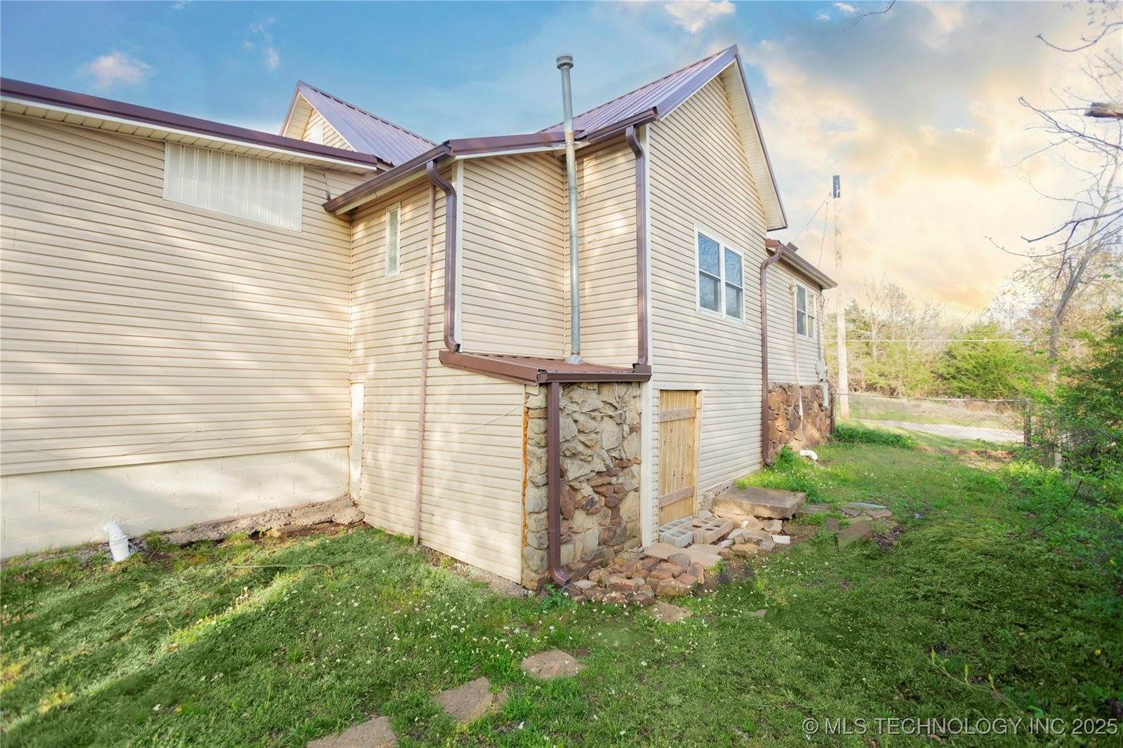 1227 North Strong, McAlester, OK 74501