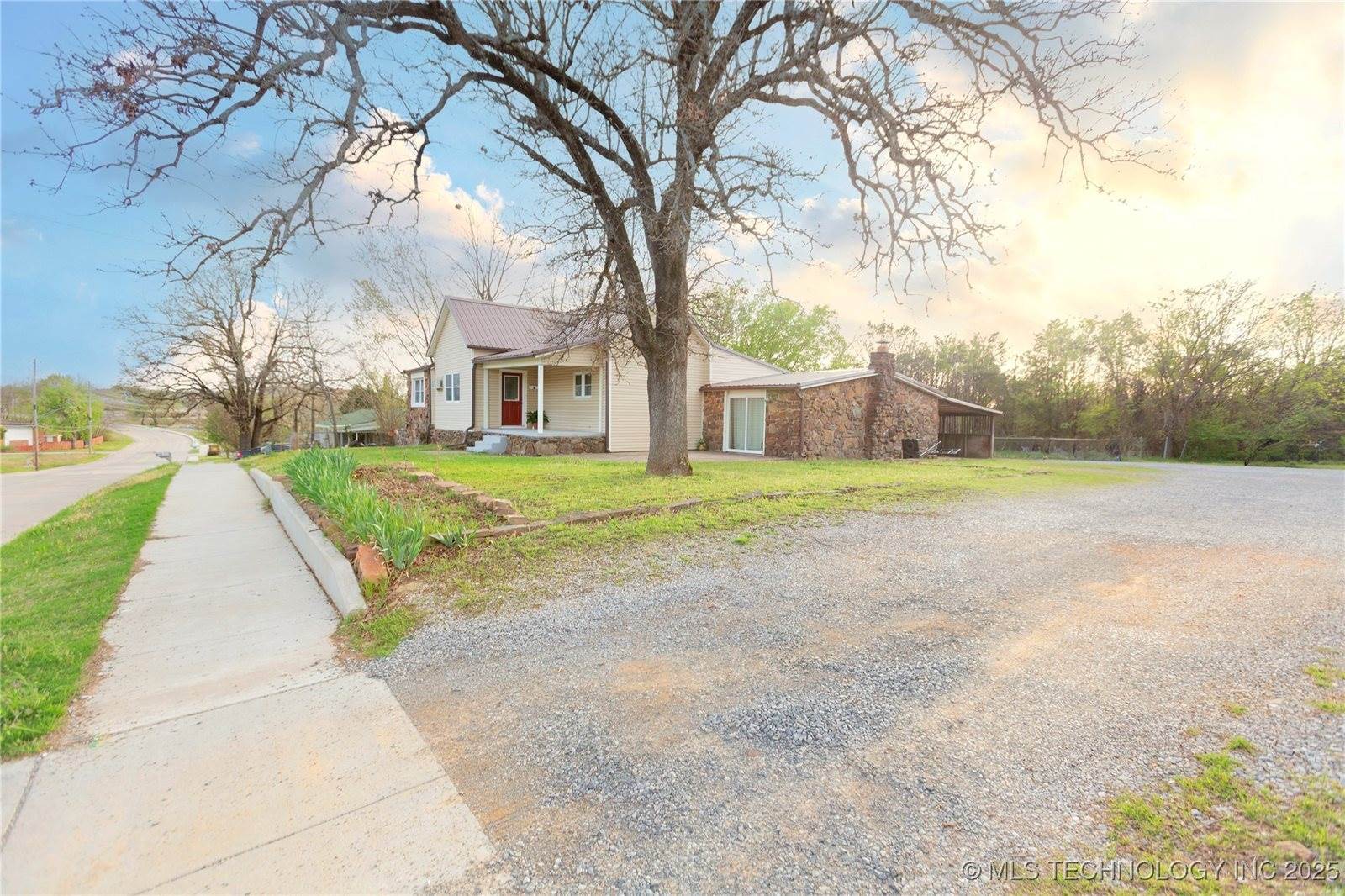 1227 North Strong, McAlester, OK 74501