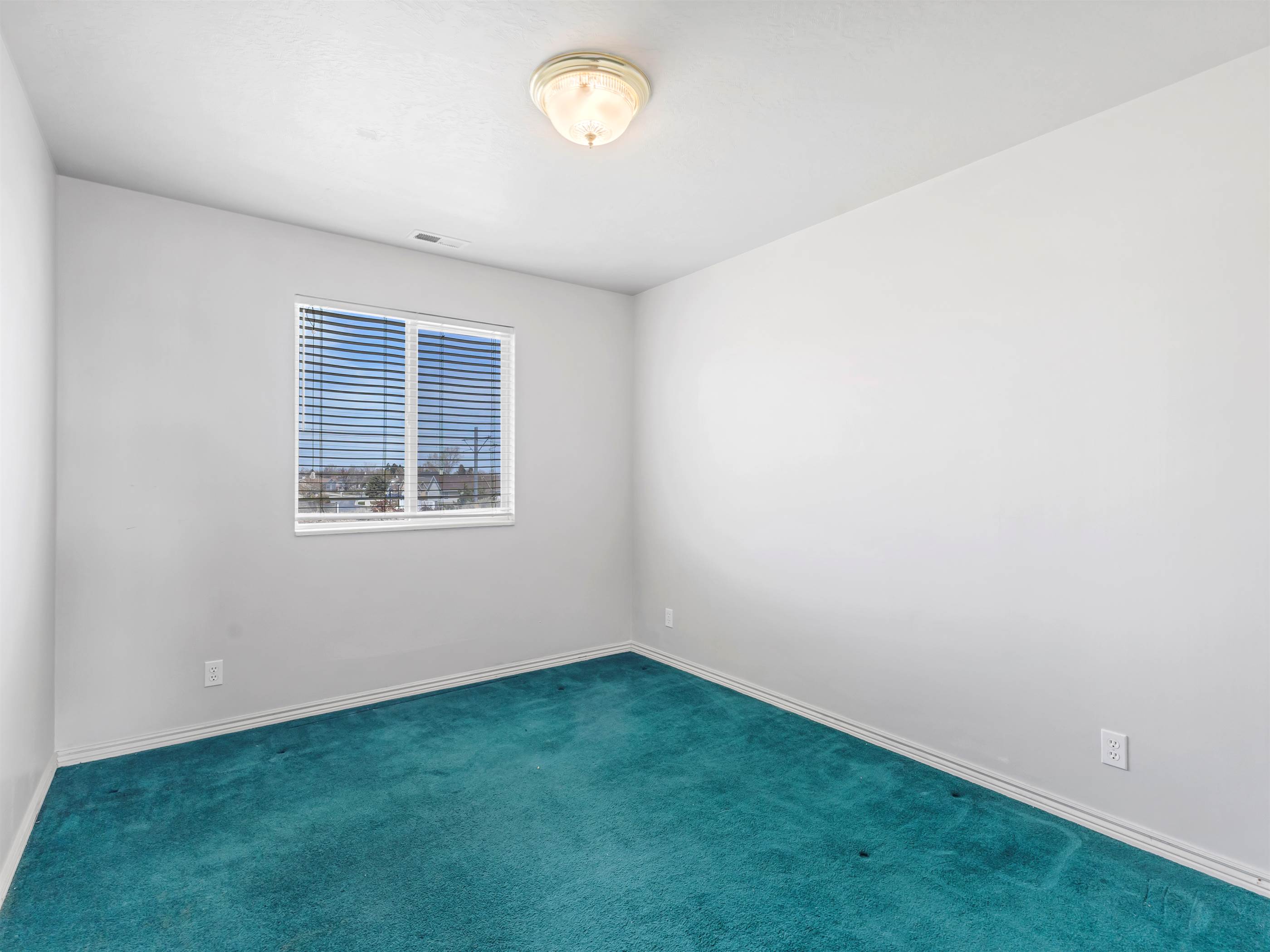 4572 West Bingham Park Dr South, West Jordan, UT 84088