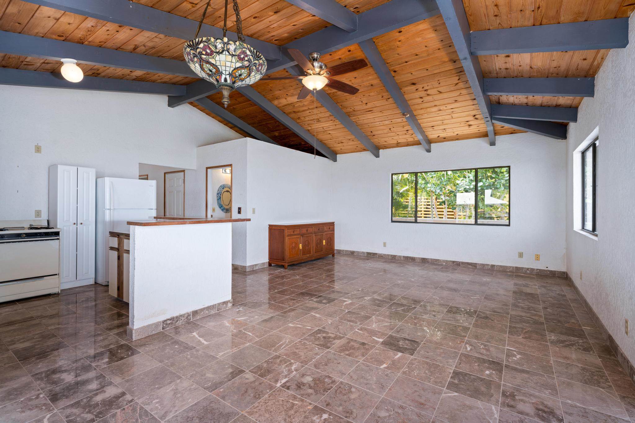 87-3205 Guava Rd, Captain Cook, HI 96704