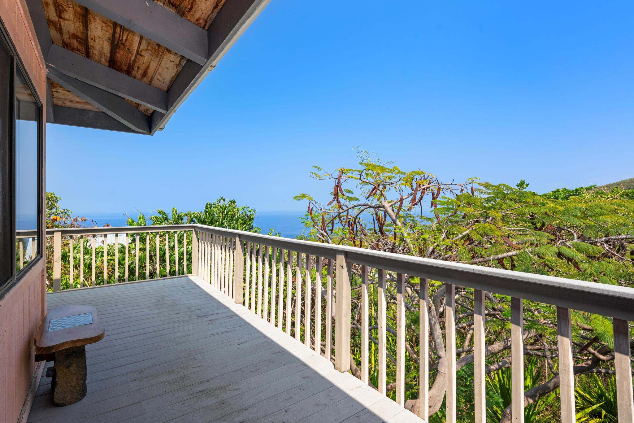 87-3205 Guava Rd, Captain Cook, HI 96704