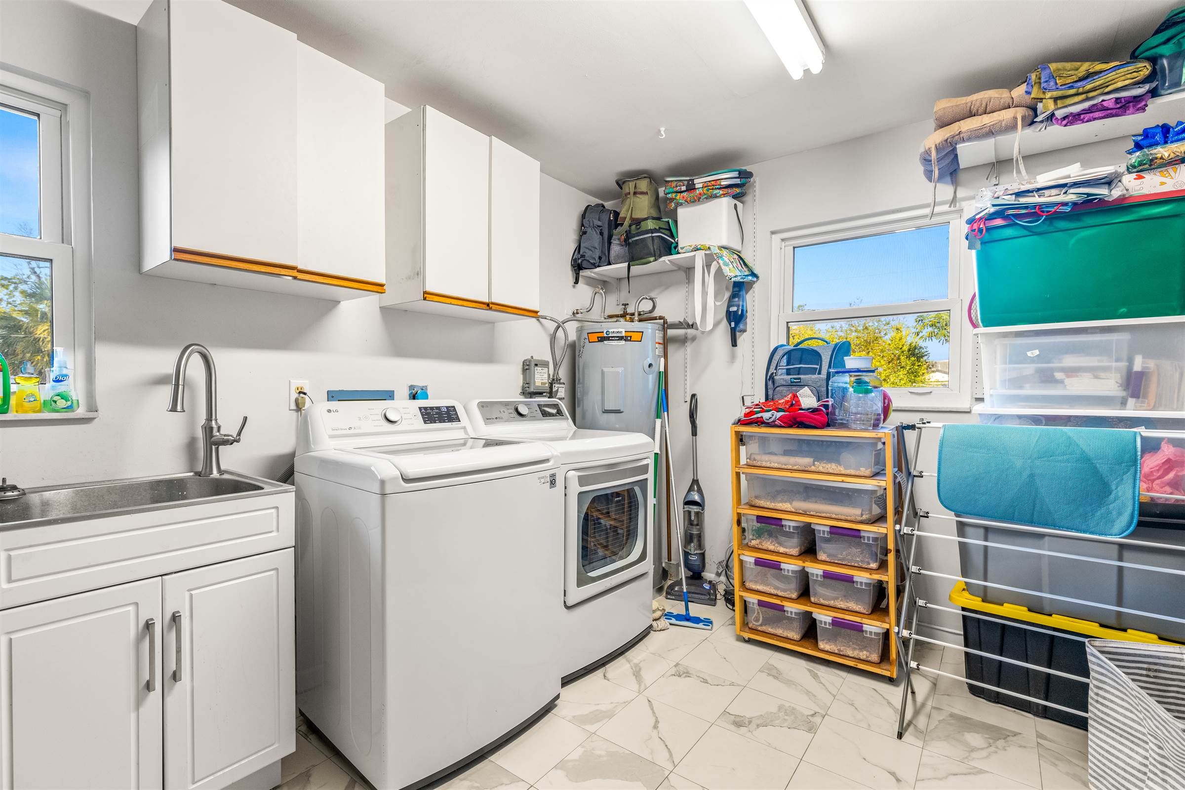 948 Alcazar Way S, St Petersburg, FL 33705