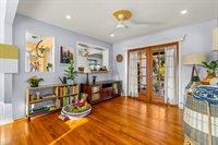 948 Alcazar Way S, St Petersburg, FL 33705